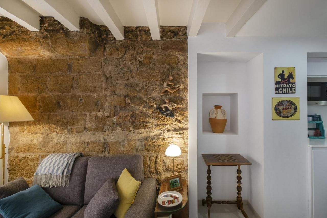 Casa La Muralla Medieval By Cadiz4rentals * Cádiz