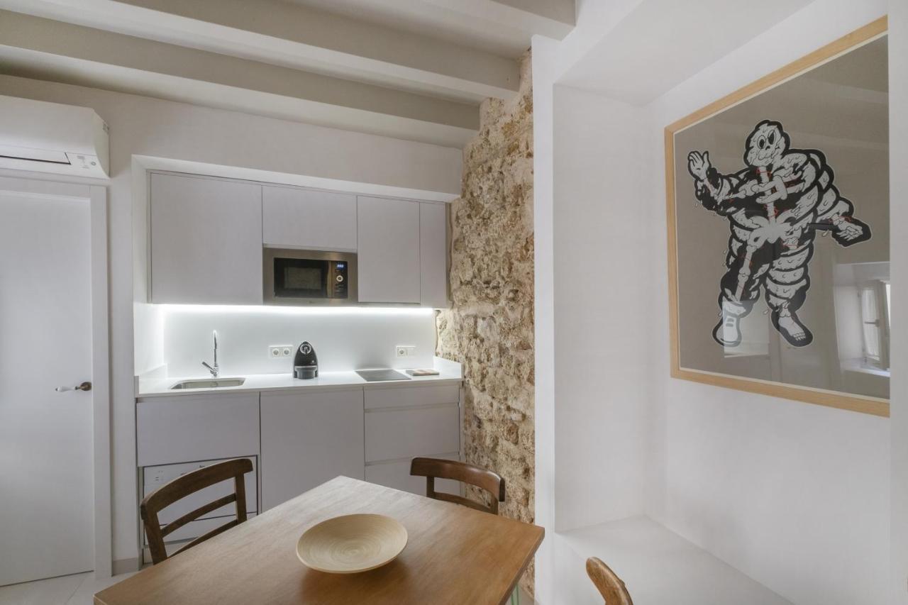Apartment Casa La Muralla Medieval By Cadiz4rentals