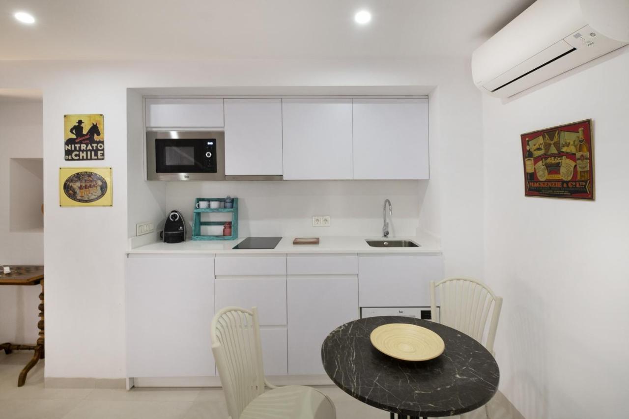 Apartment Casa La Muralla Medieval By Cadiz4rentals Cadiz
