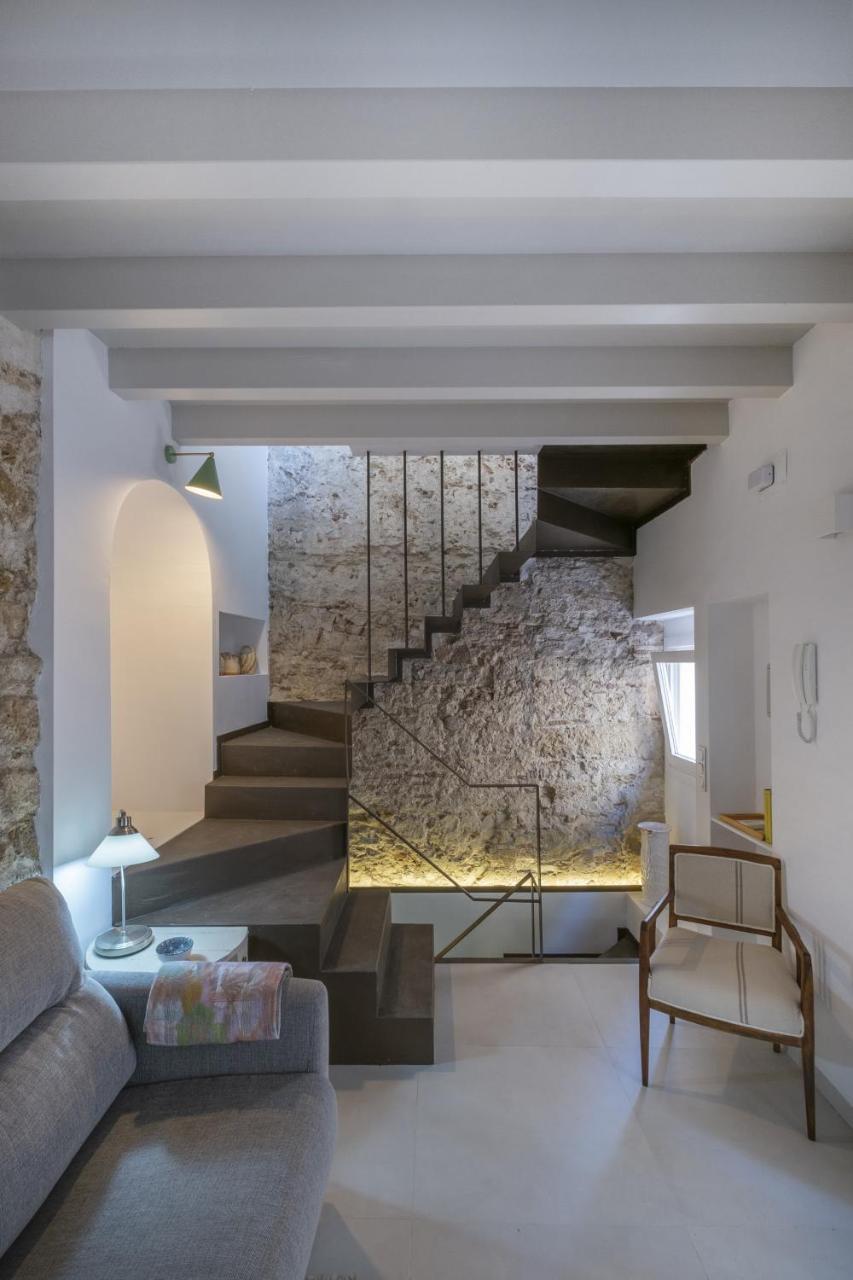 Apartment Casa La Muralla Medieval By Cadiz4rentals Cadiz