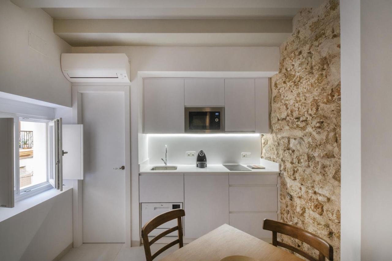 Casa La Muralla Medieval By Cadiz4rentals